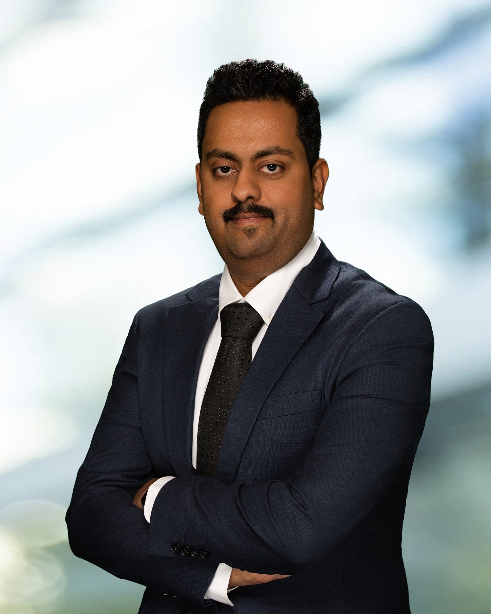 Dr. Vikram Shenoy